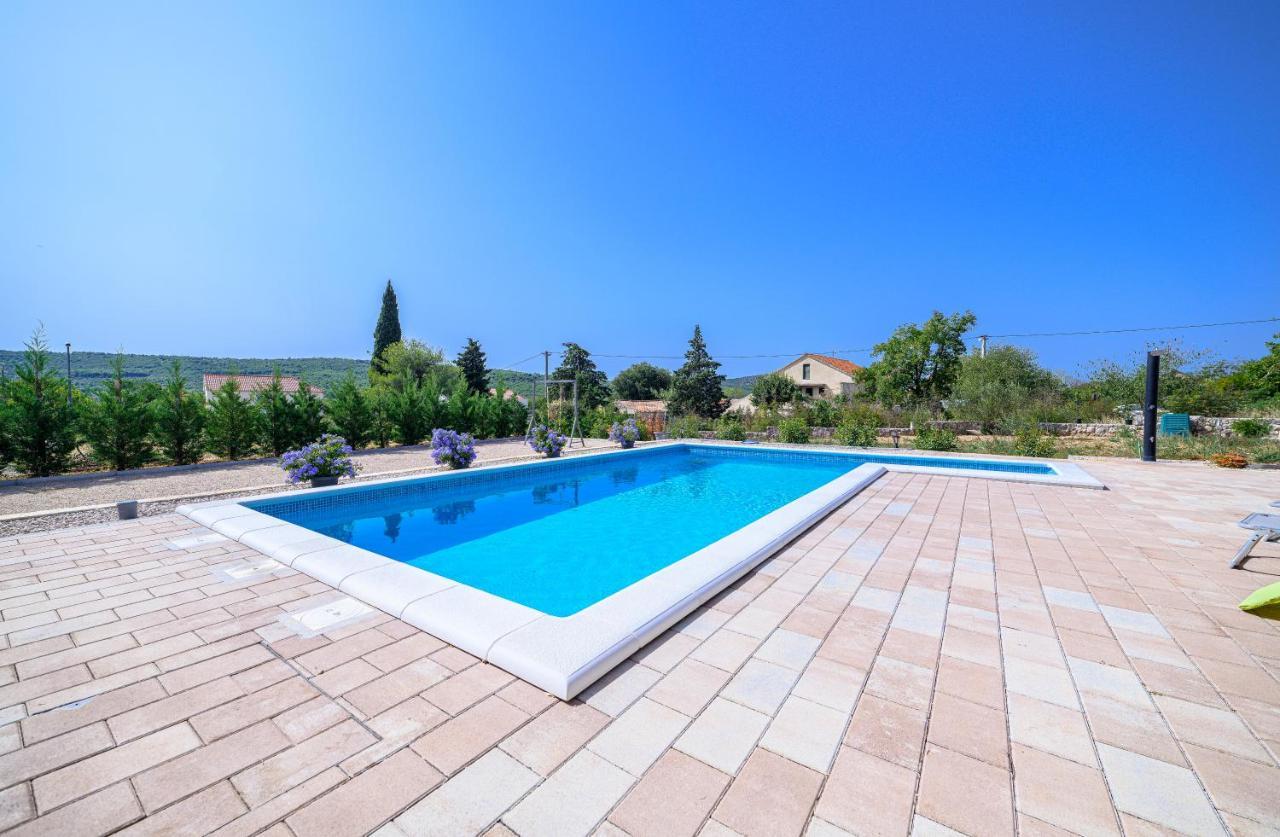 Holiday Home Rokoko Šibenik Exteriör bild